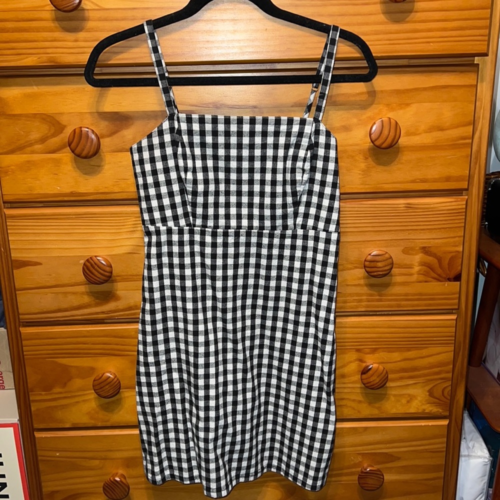 Hollister black and white checkered square neck dress!